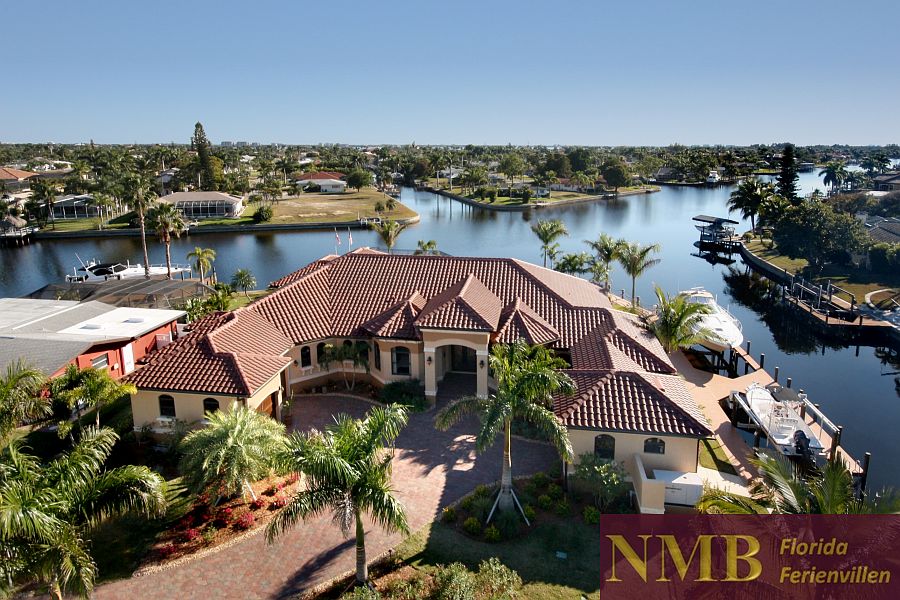 Cape Coral Villa. 