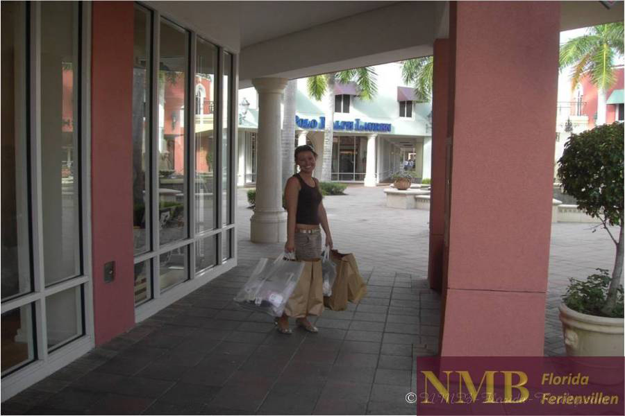 Shopping NMB Vacation Rentals
