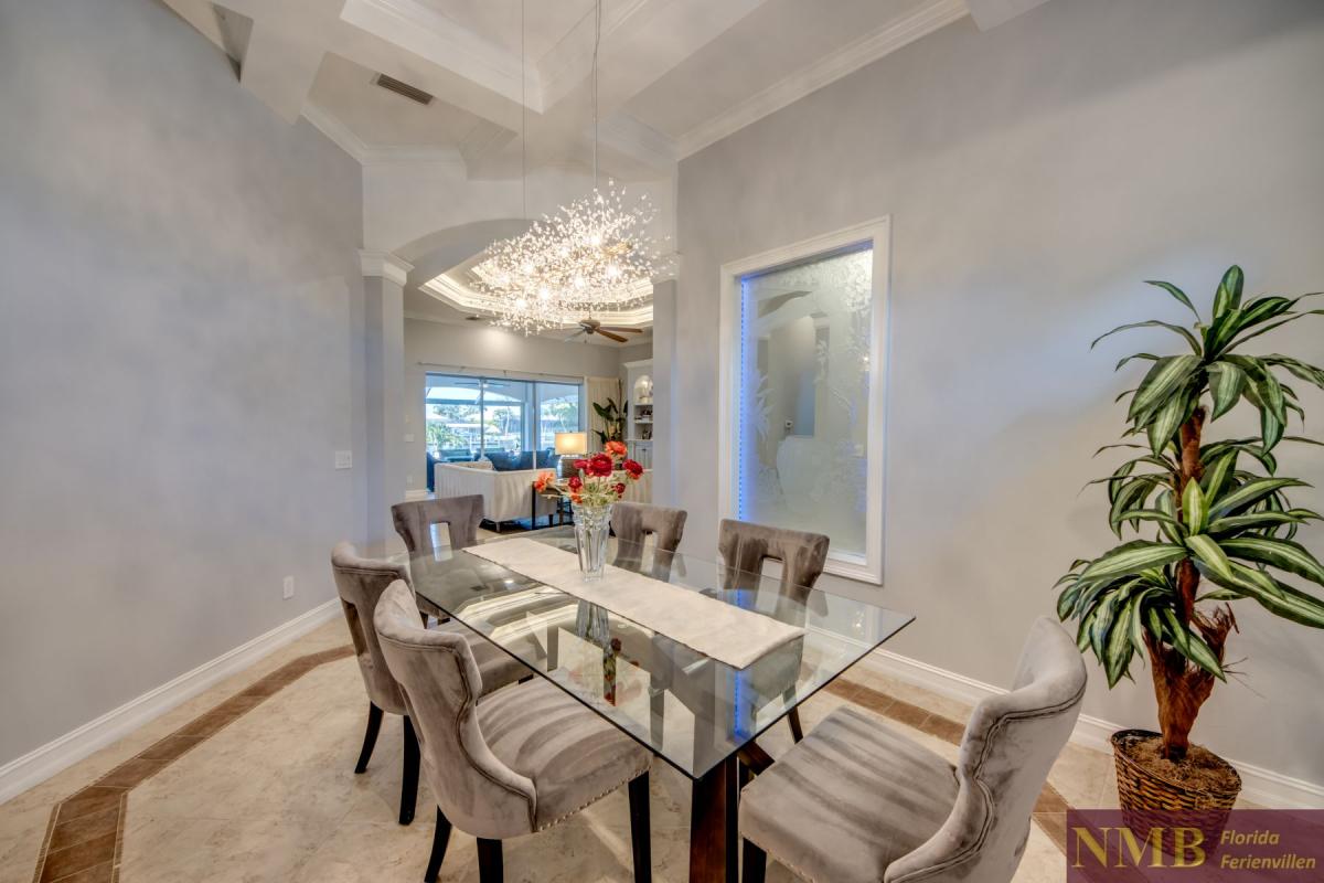Ferienhaus-Cape-Coral-Whispering-Palms_10-Dining-Room