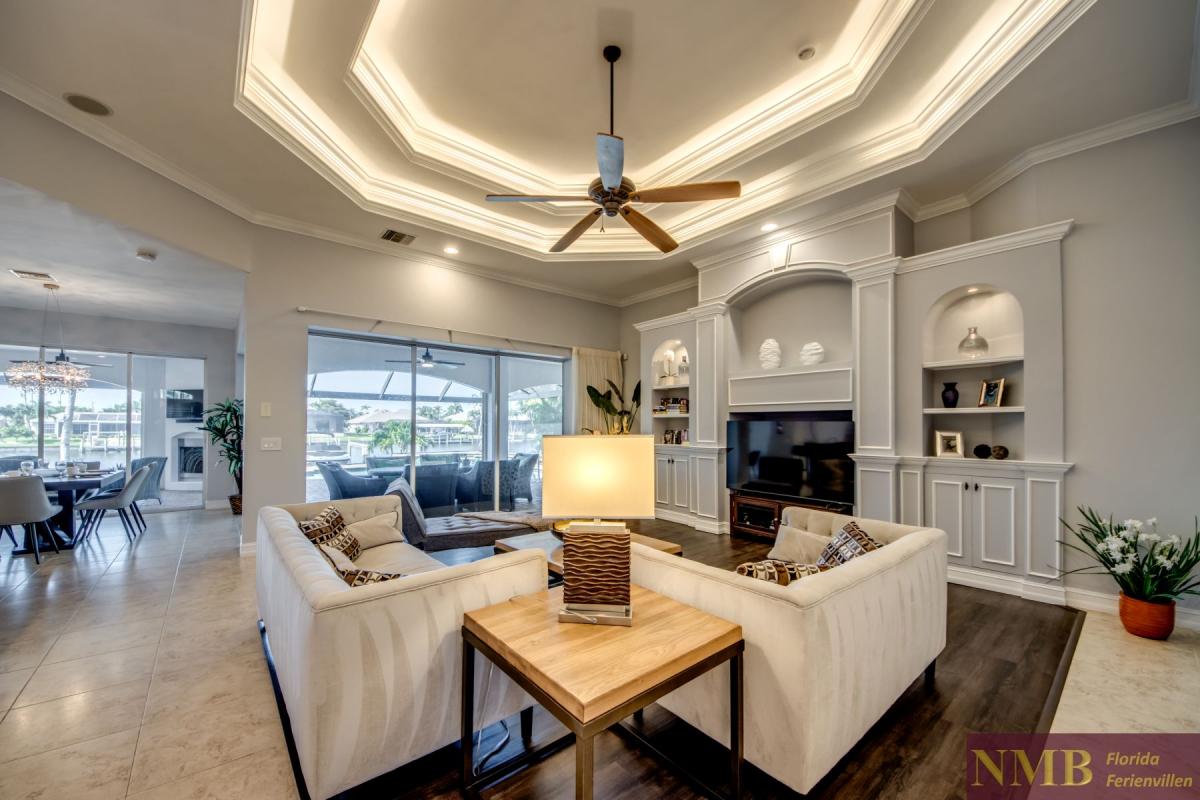 Ferienhaus-Cape-Coral-Whispering-Palms_15-Family-Room