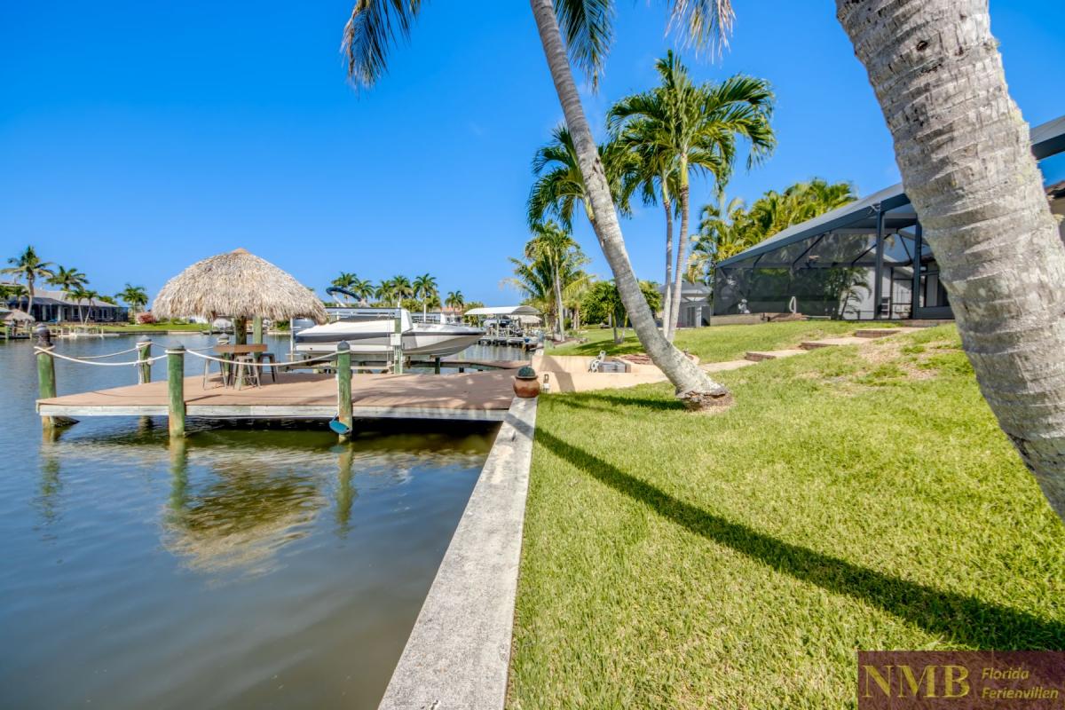 Ferienhaus-Cape-Coral-Whispering-Palms_80-Backyard