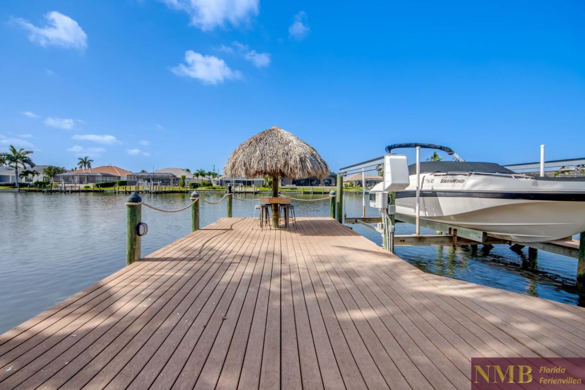 Ferienhaus-Cape-Coral-Whispering-Palms_88-Dock-Boat-Lift