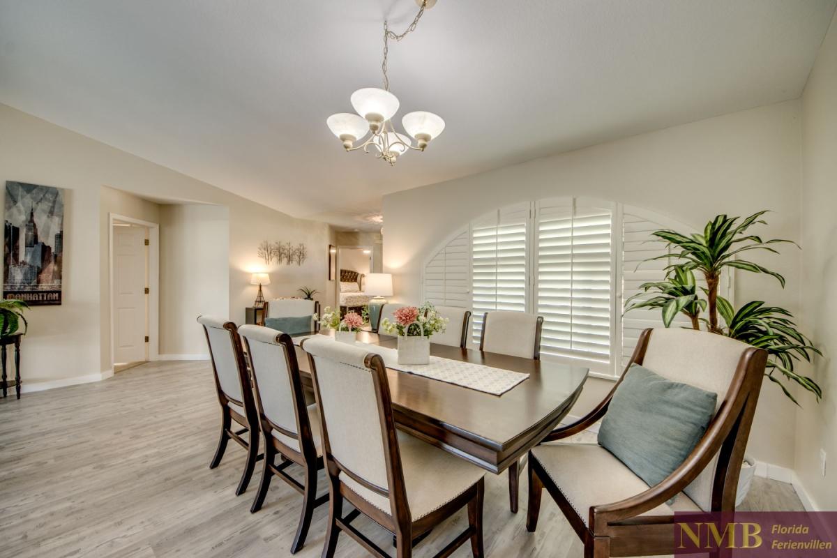 Cape_Coral_Ferienhaeuser_Sunshine_11-Dining-Room