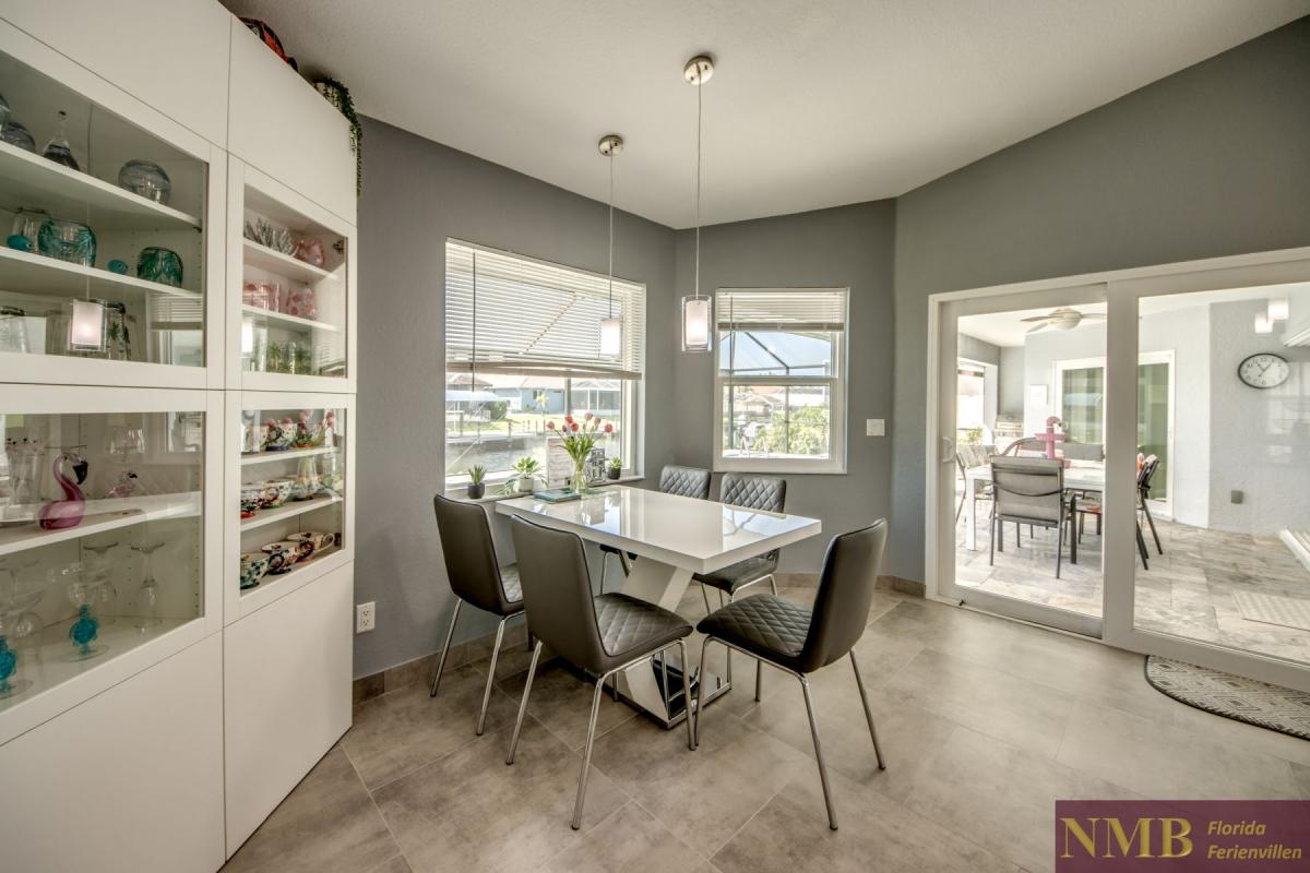 Cape_Coral_Ferienhaeuser_Sunshine_30-Nook