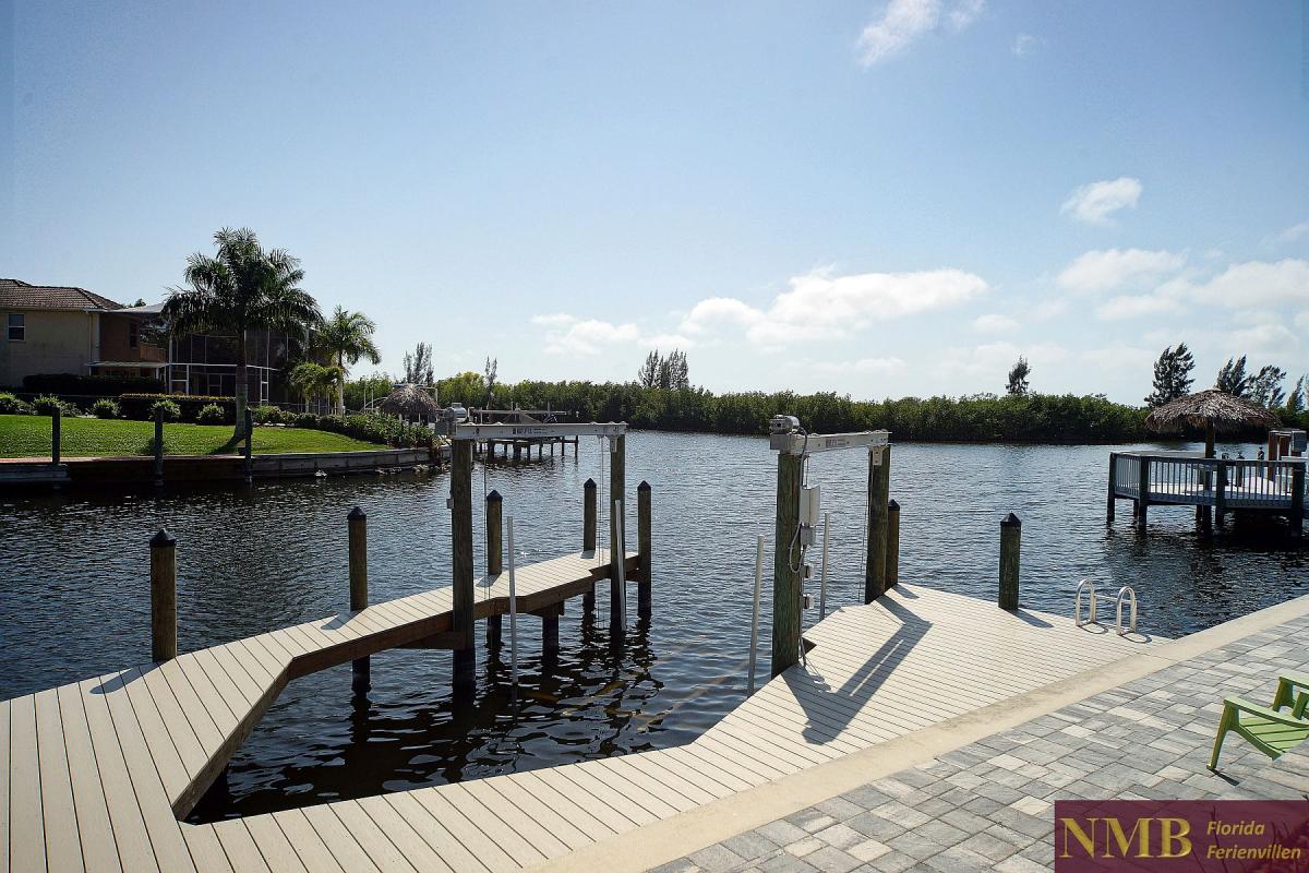 Ferienhaus_Cape_Coral_Infinity-dock