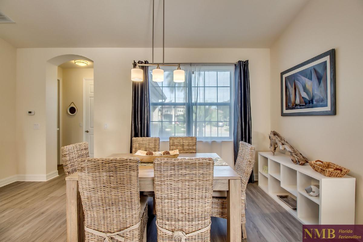 Ferienhaus-Felicity-Cape_Coral-Dining_Room_1