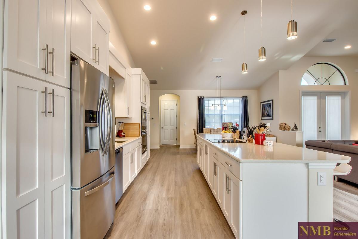 Ferienhaus-Felicity-Cape_Coral-Kitchen_3