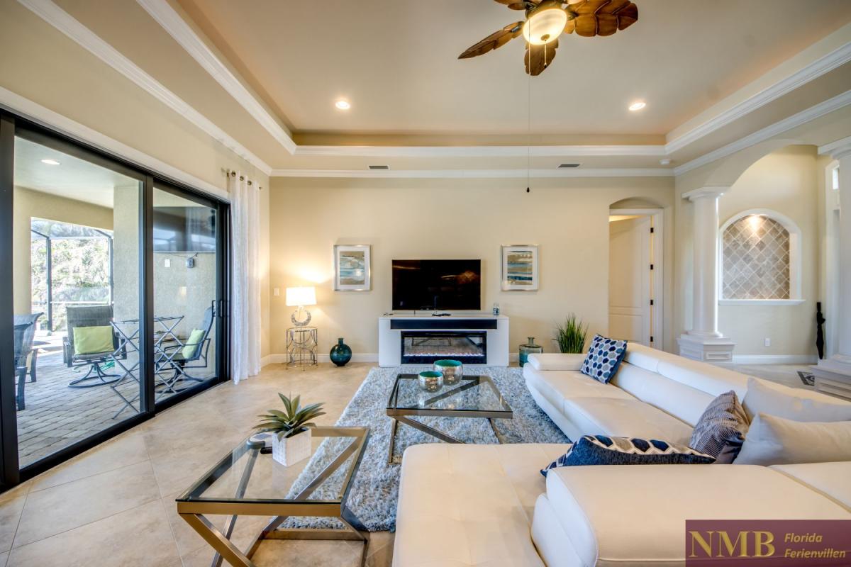 Ferienhaus-Cape-Coral-Mayflower_11-Family-Room