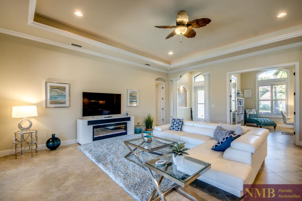Ferienhaus-Cape-Coral-Mayflower_12-Family-Room