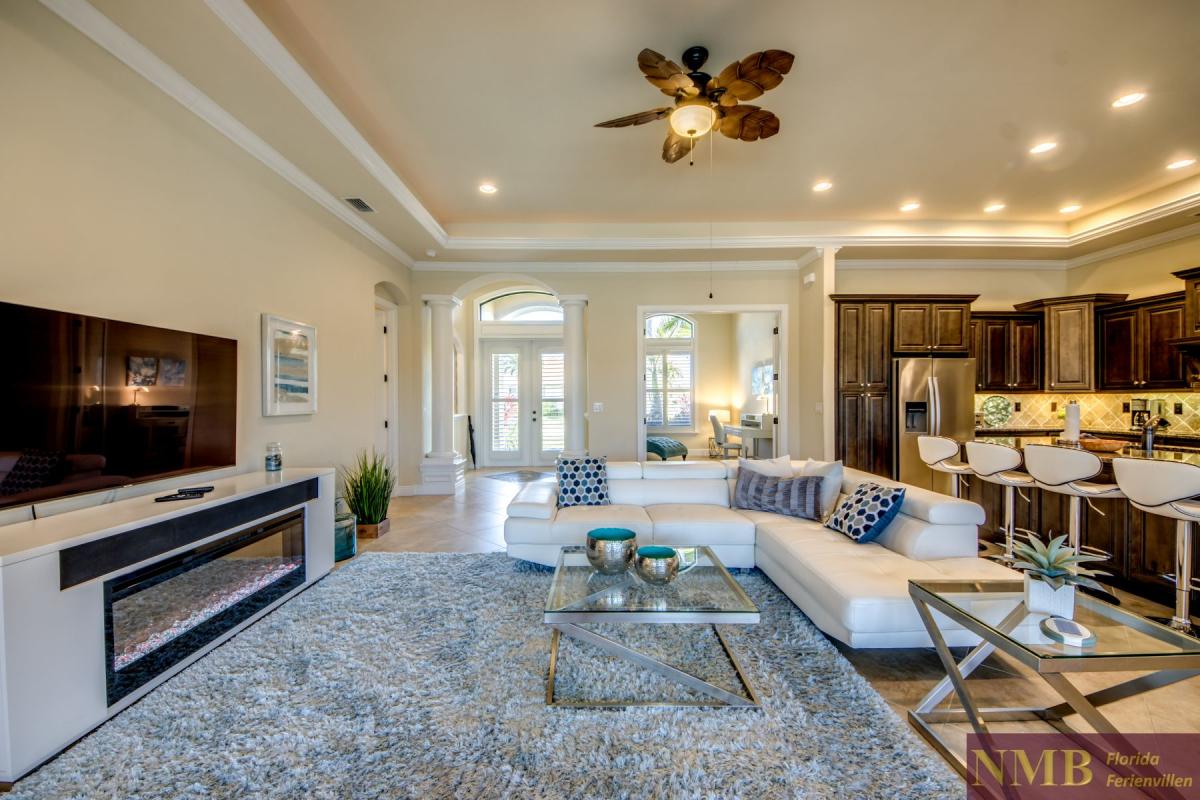 Ferienhaus-Cape-Coral-Mayflower_13-Family-Room