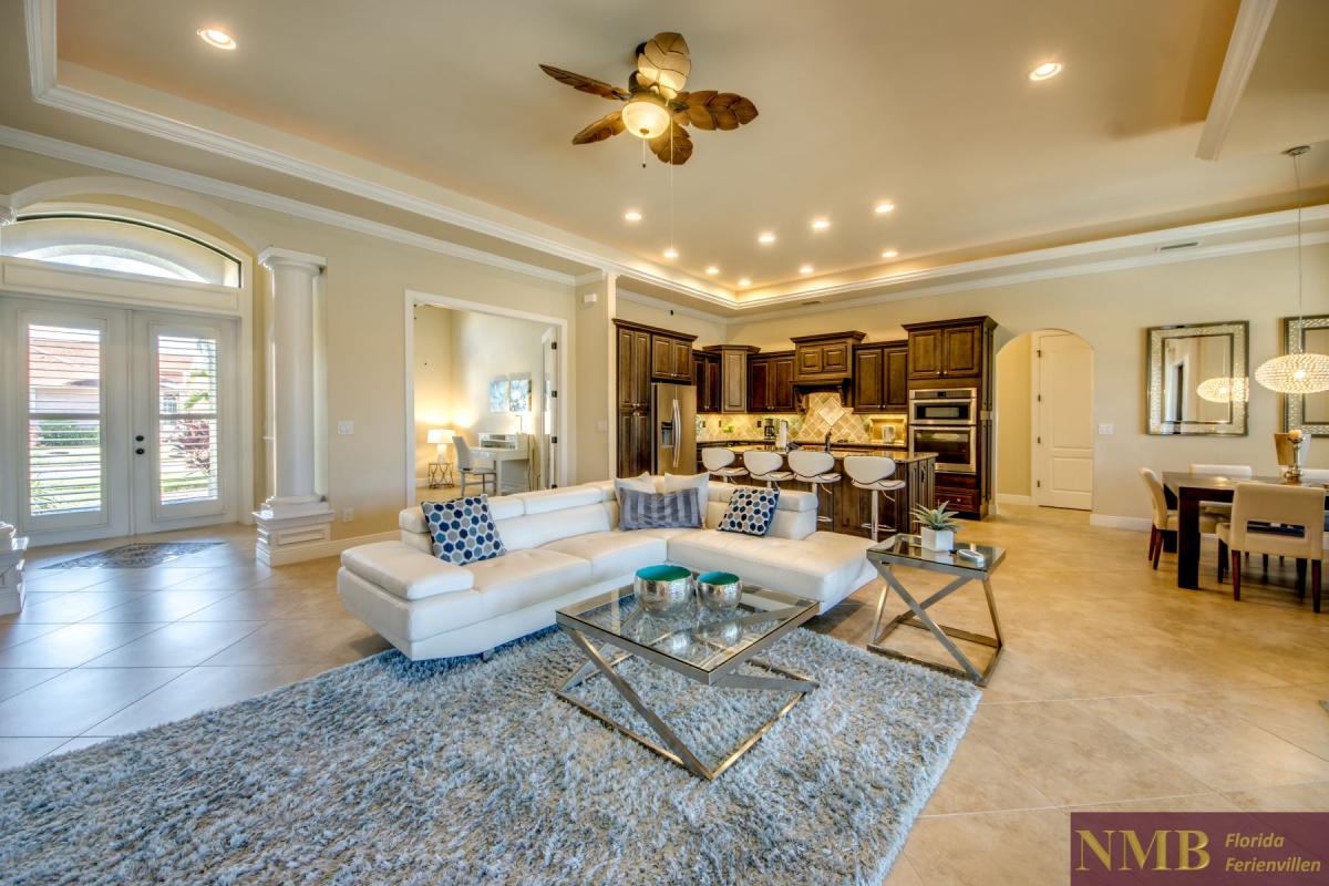 Ferienhaus-Cape-Coral-Mayflower_14-Family-Room
