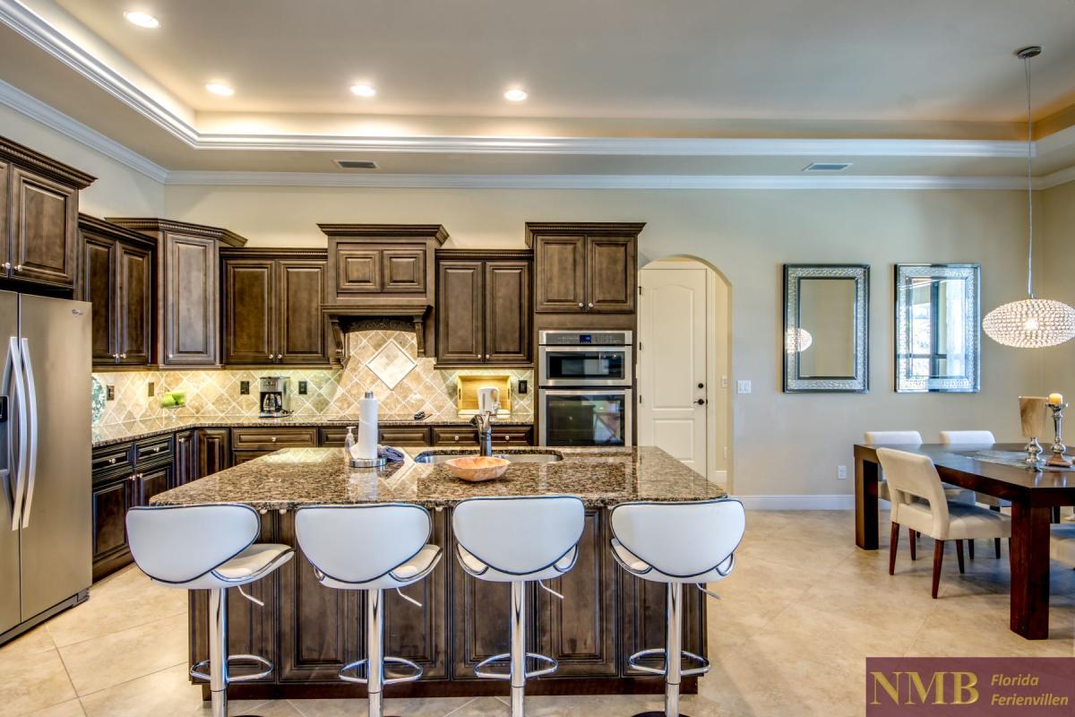 Ferienhaus-Cape-Coral-Mayflower_23-Kitchen