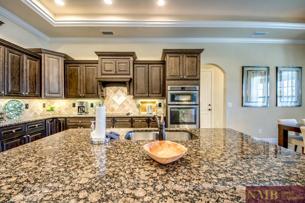 Ferienhaus-Cape-Coral-Mayflower_24-Kitchen