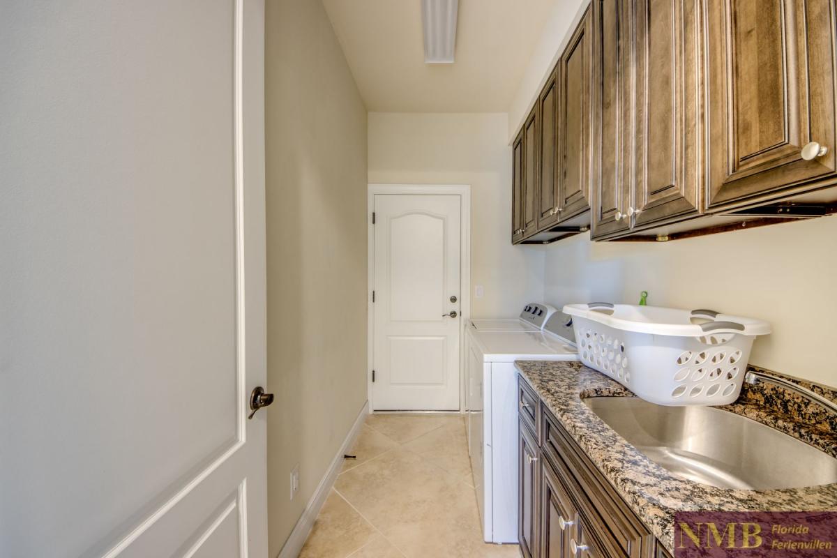 Ferienhaus-Cape-Coral-Mayflower_46-Laundry-Room