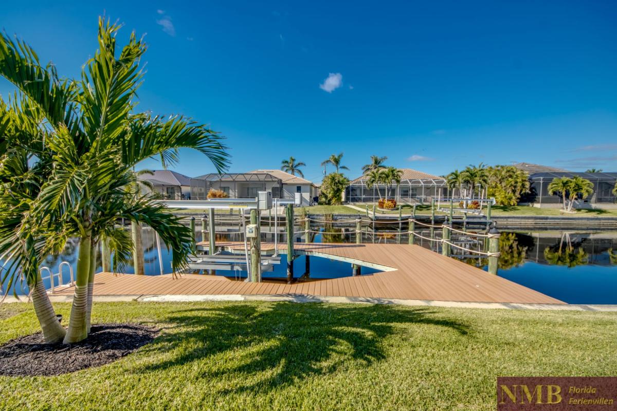 Ferienhaus-Cape-Coral-Mayflower_69-Backyard