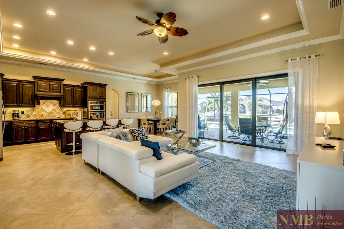 Ferienhaus-Cape-Coral-Mayflower_8-Family-Room
