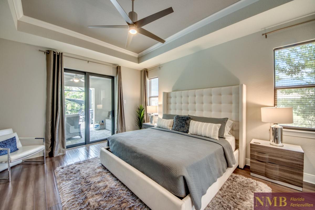 Ferienhaus-Cape-Coral-Villa-Secret-Pearl_32-Master-Bedroom