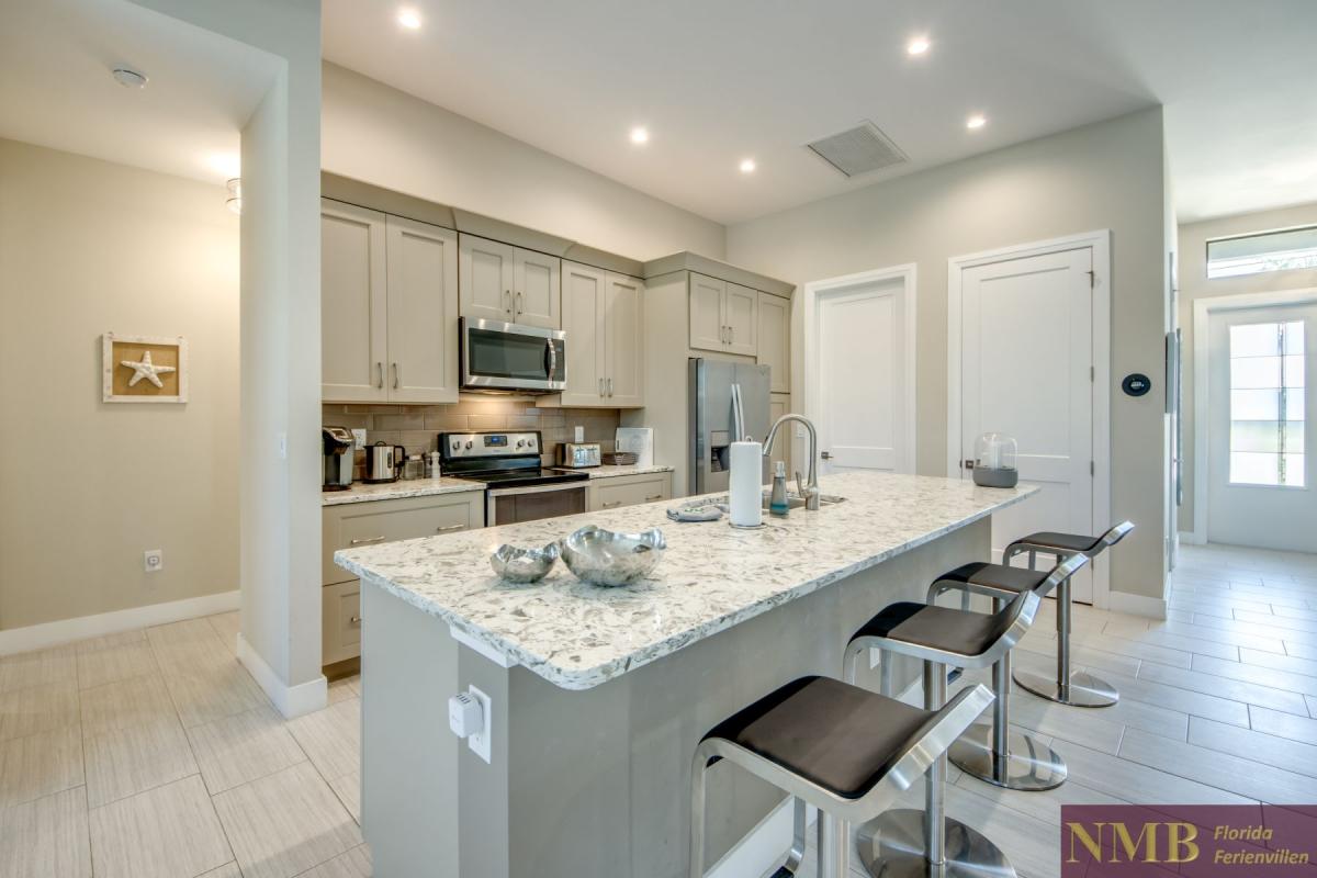 Ferienhaus-Cape-Coral-Villa-Clirfton-Bay_24-Kitchen