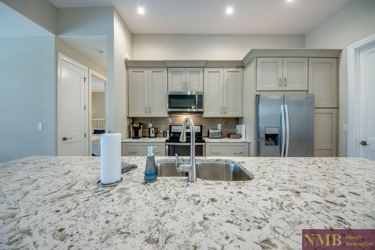 Ferienhaus-Cape-Coral-Villa-Clirfton-Bay_25-Kitchen