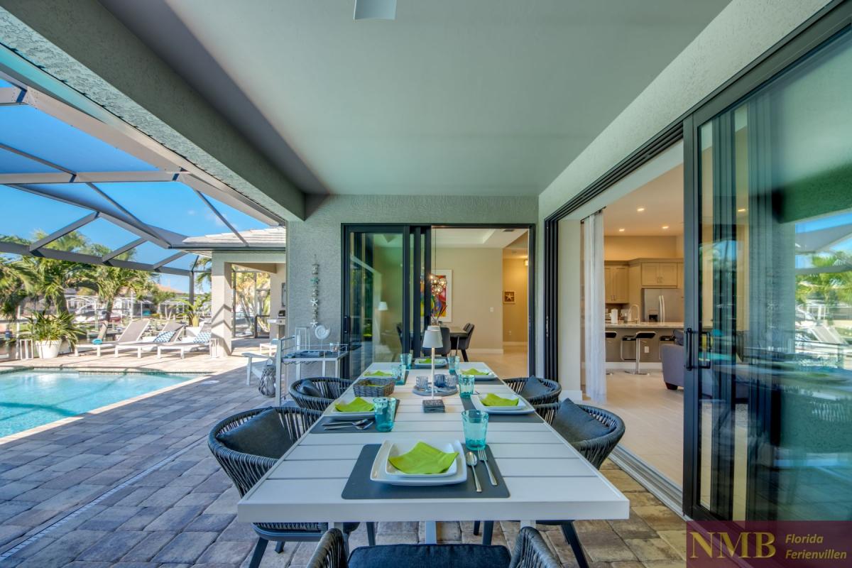 Ferienhaus-Cape-Coral-Villa-Clirfton-Bay_54-Lanai