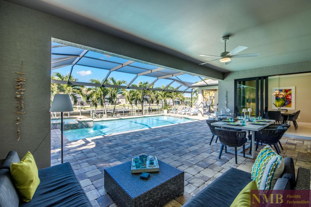 Ferienhaus-Cape-Coral-Villa-Clirfton-Bay_59-Lanai