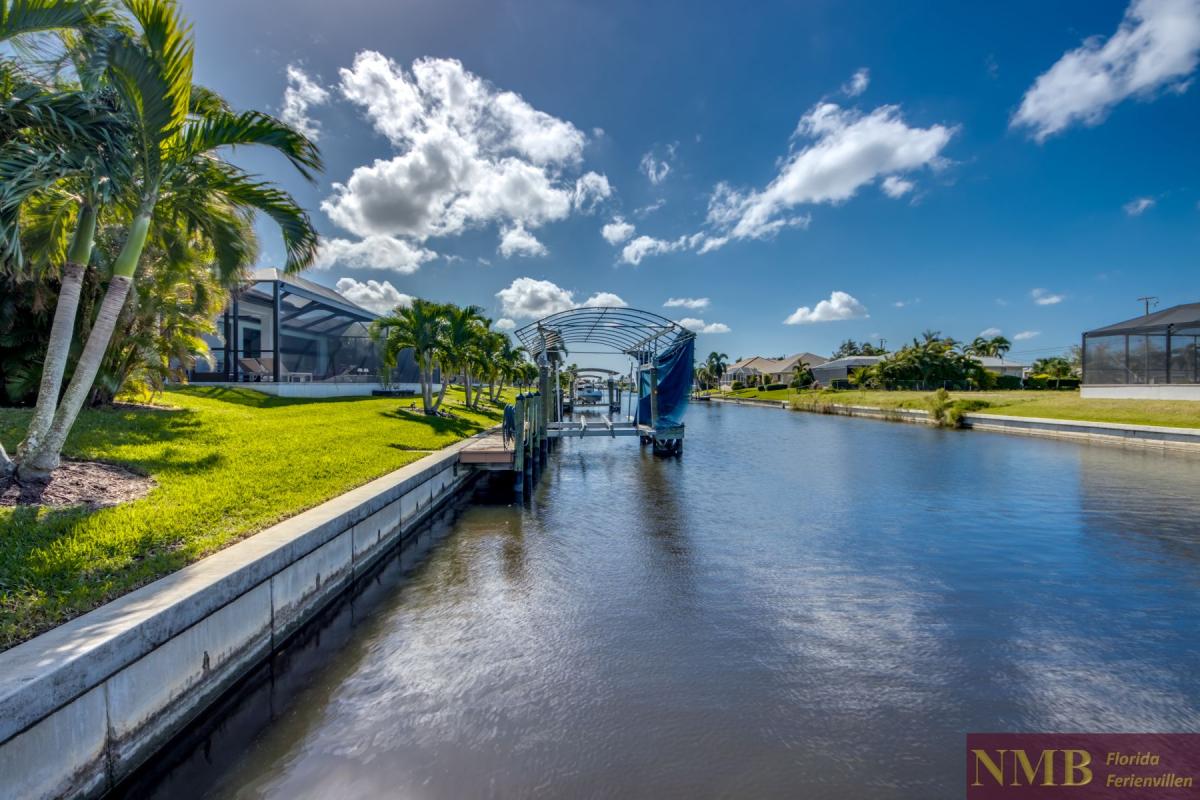 Ferienhaus-Cape-Coral-Villa-Clirfton-Bay_85-View