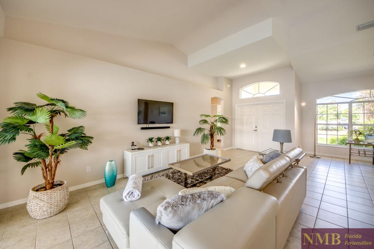Ferienhaus-Cape-Coral-Villa-Lifetime_13-Family-Room