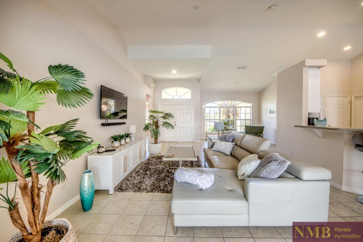 Ferienhaus-Cape-Coral-Villa-Lifetime_14-Family-Room