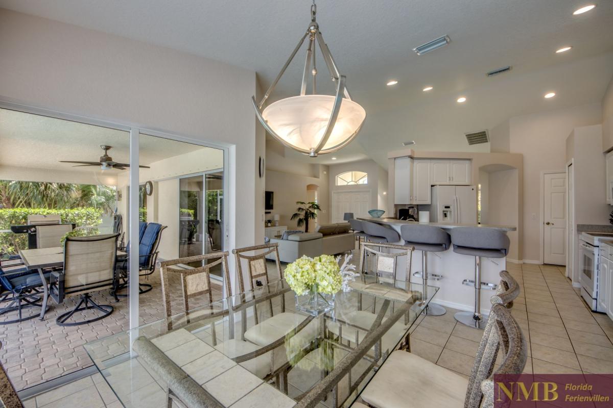 Ferienhaus-Cape-Coral-Villa-Lifetime_24-Dining-Room