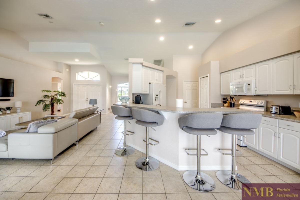 Ferienhaus-Cape-Coral-Villa-Lifetime_29-Kitchen