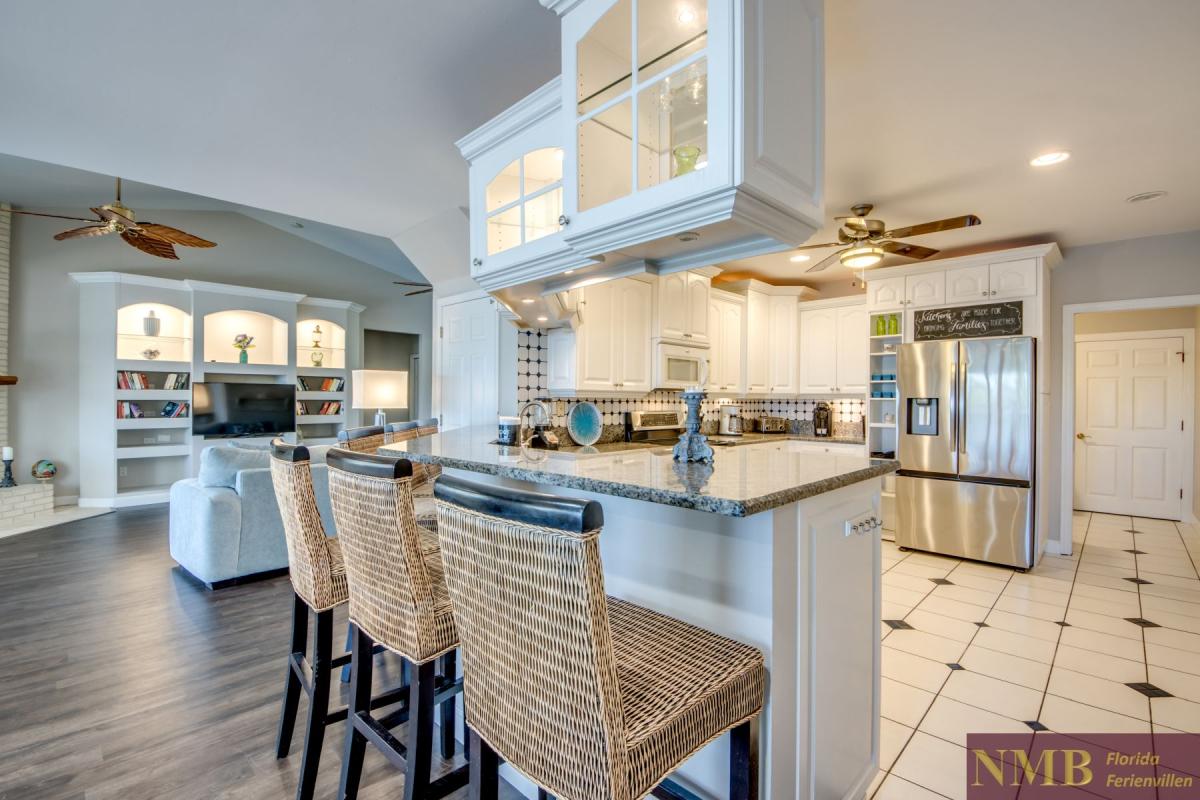 Ferienhaus-Cape-Coral-Blue-Diamond_21-Kitchen