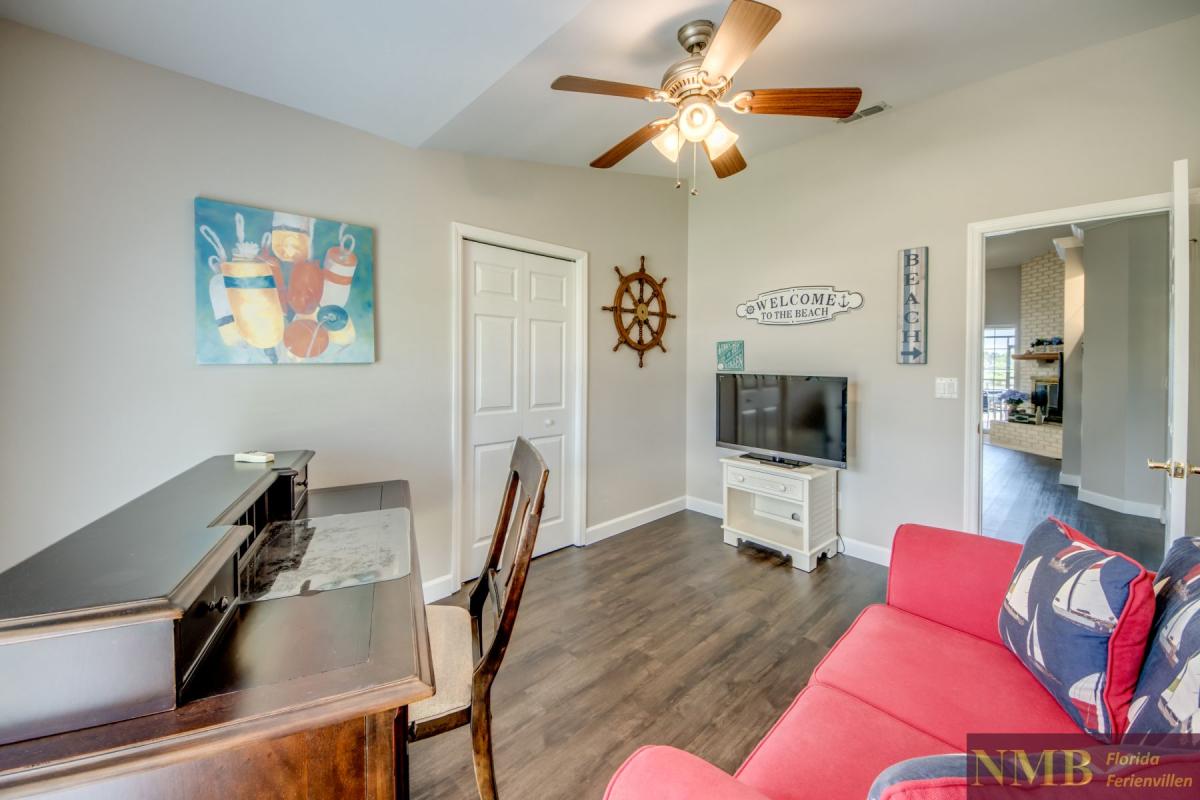 Ferienhaus-Cape-Coral-Blue-Diamond_42-Bedroom-5