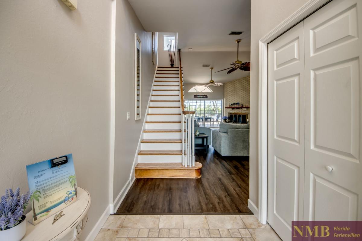 Ferienhaus-Cape-Coral-Blue-Diamond_44-Stairs