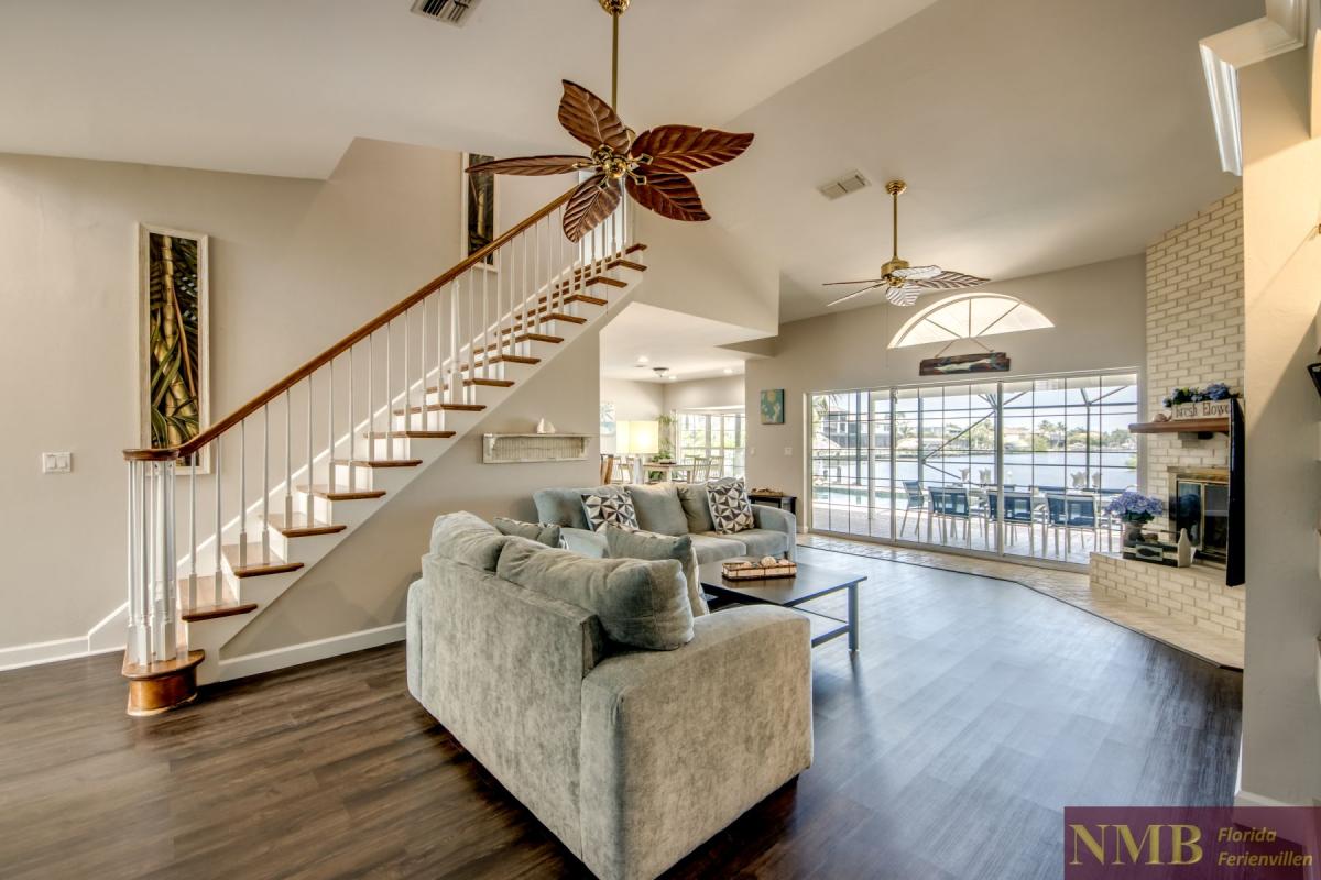 Ferienhaus-Cape-Coral-Blue-Diamond_6-Family-Room