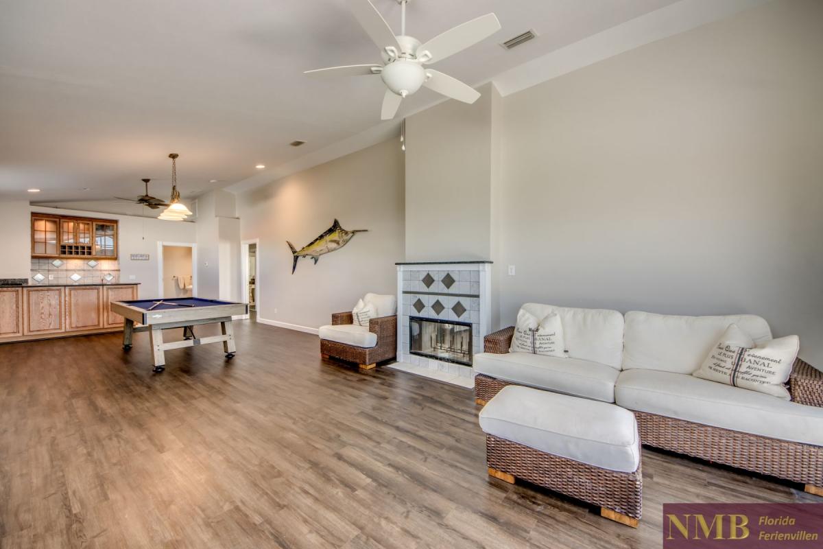 Ferienhaus-Cape-Coral-Blue-Diamond_67-Game-Room