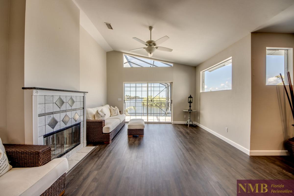 Ferienhaus-Cape-Coral-Blue-Diamond_68-Game-Room