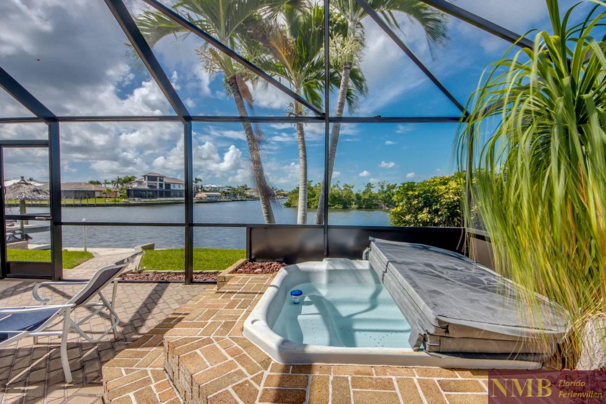 Ferienhaus-Cape-Coral-Blue-Diamond_87-Hot-Tub