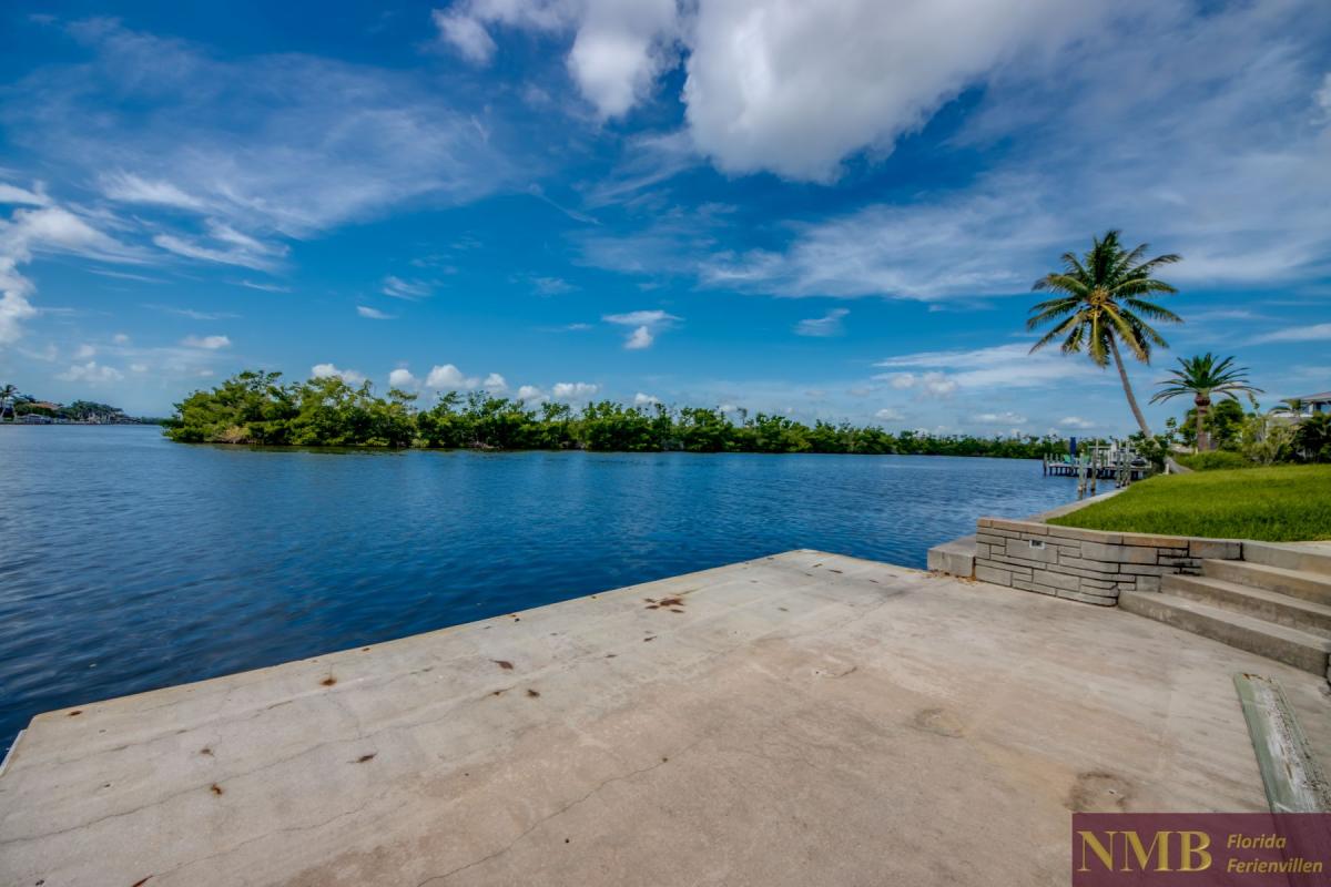 Ferienhaus-Cape-Coral-Blue-Diamond_97-Dock