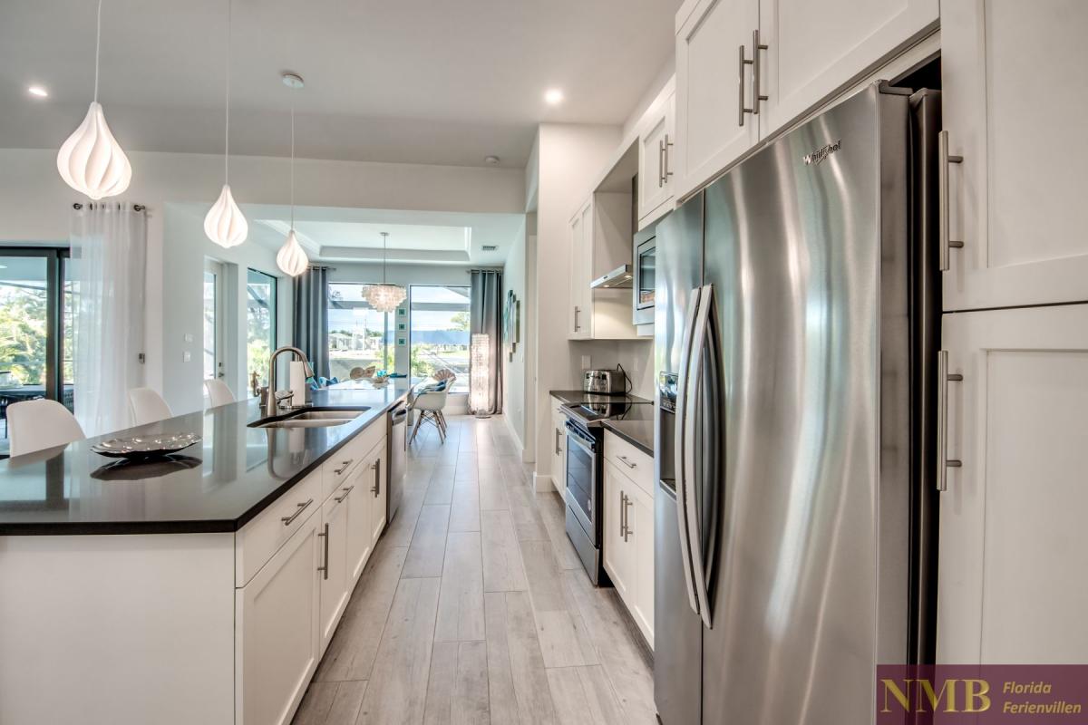 Ferienhaus-Cape-Coral-White-Shell_24-Kitchen