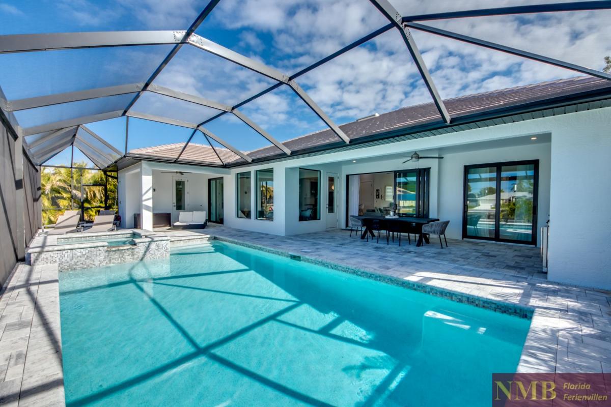 Ferienhaus-Cape-Coral-White-Shell_62-Pool