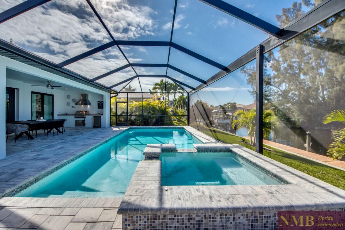 Ferienhaus-Cape-Coral-White-Shell_67-Pool-Hot-Tub