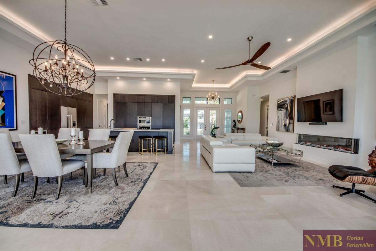 Ferienhaus-Cape-Coral-Madison-Garden_17-Family-Room