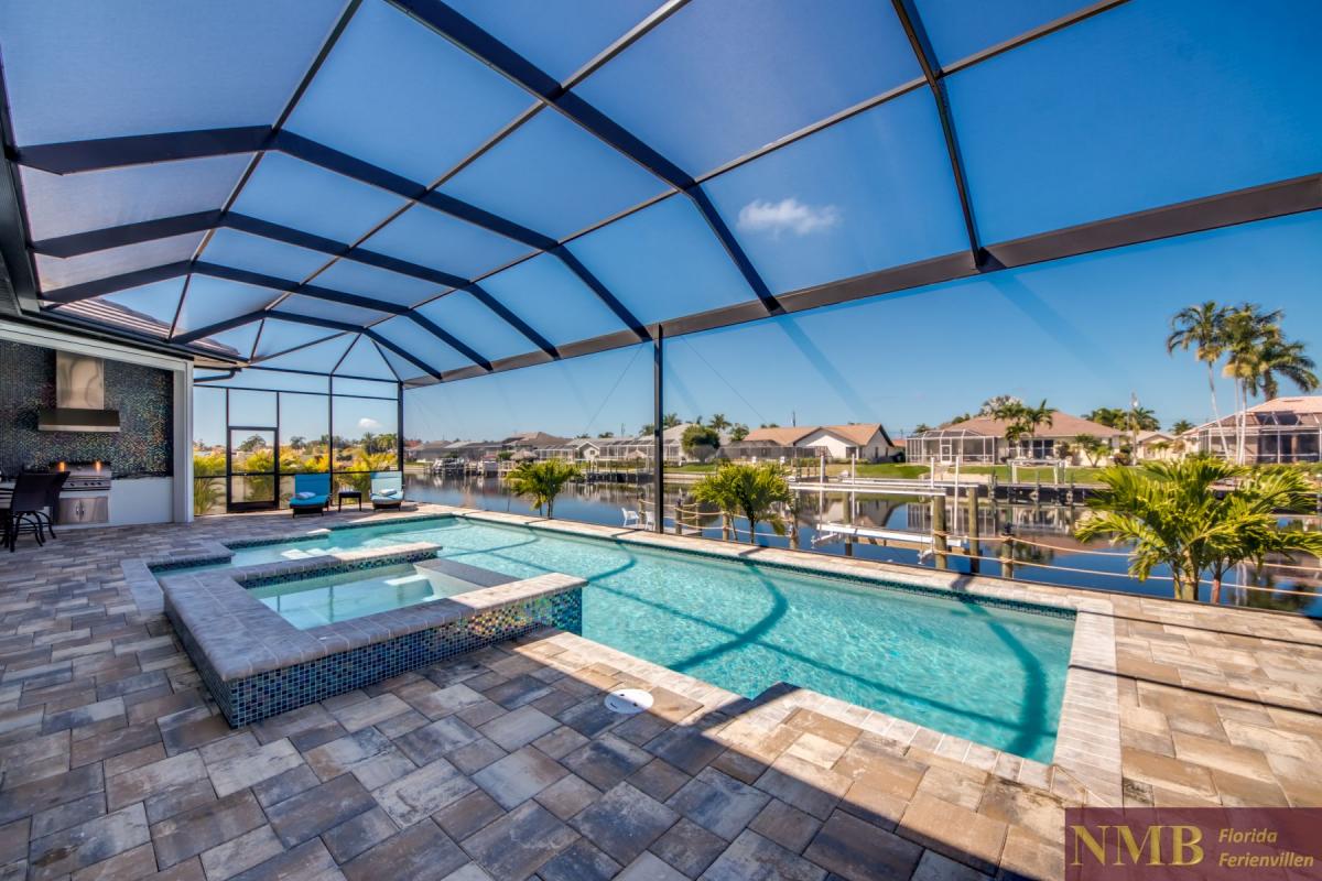 Ferienhaus-Cape-Coral-Ruby-Sunset_72-Pool-Hot-Tub