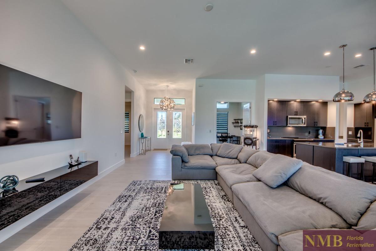Ferienhaus-Cape-Coral-Henderson_13-Family-Room