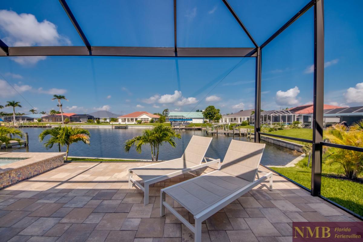 Ferienhaus-Cape-Coral-Villa-Cape-Royal_61-Sun-Deck