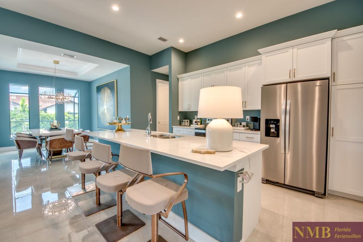 Ferienhaus-Cape-Coral-Villa-Tranquil-Sands_34-Kitchen