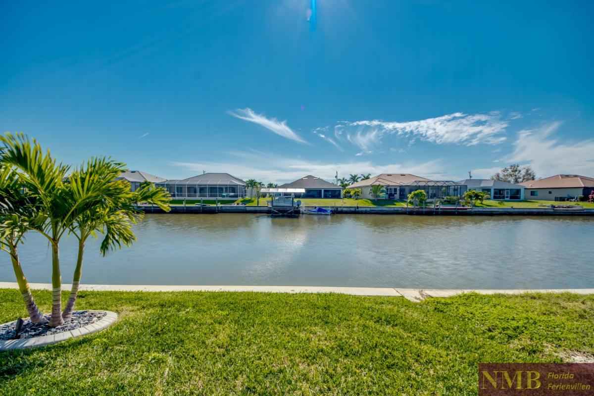 Ferienvilla-Summerwind-Cape-Coral_65-Backyard