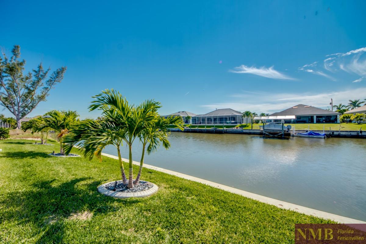 Ferienvilla-Summerwind-Cape-Coral_66-Backyard