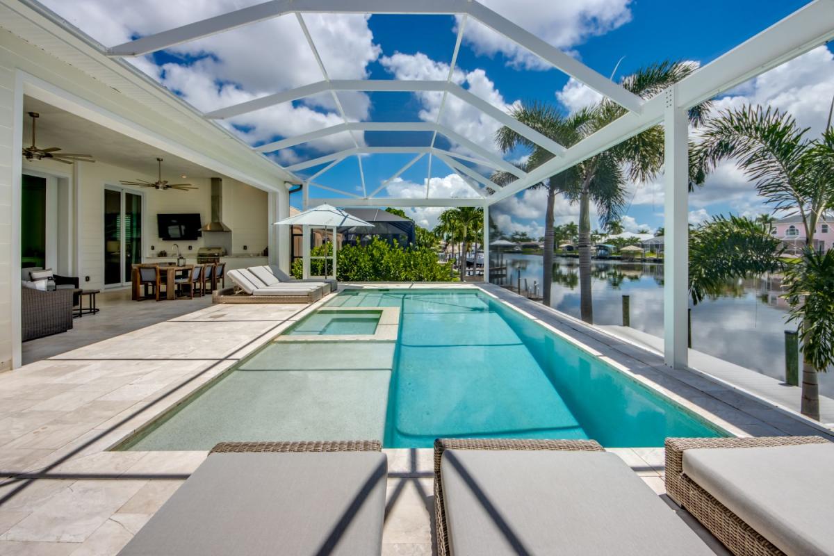 Ferienhaus-Cape-Coral-Ocean-Dream_73-Pool-Hot-Tub