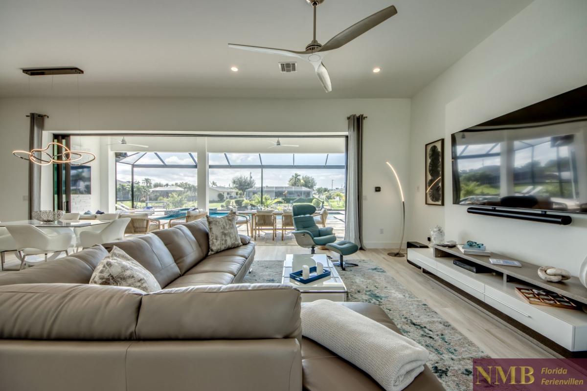 Ferienhaus-Cape-Coral-Sola_11-Family-Room